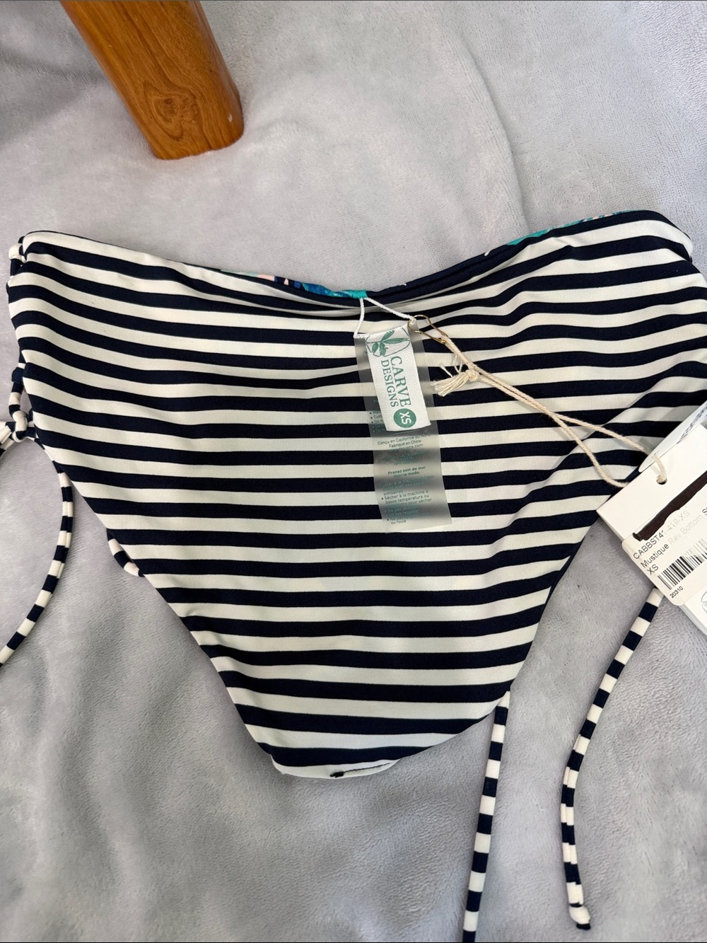 Carve Designs Navy Stripe & Teal Floral Reversible Mustique Bikini Bottom XS - Picture 5 of 7